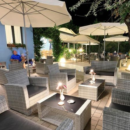 Art Hotel La Perla Bellaria-Igea Marina Eksteriør billede