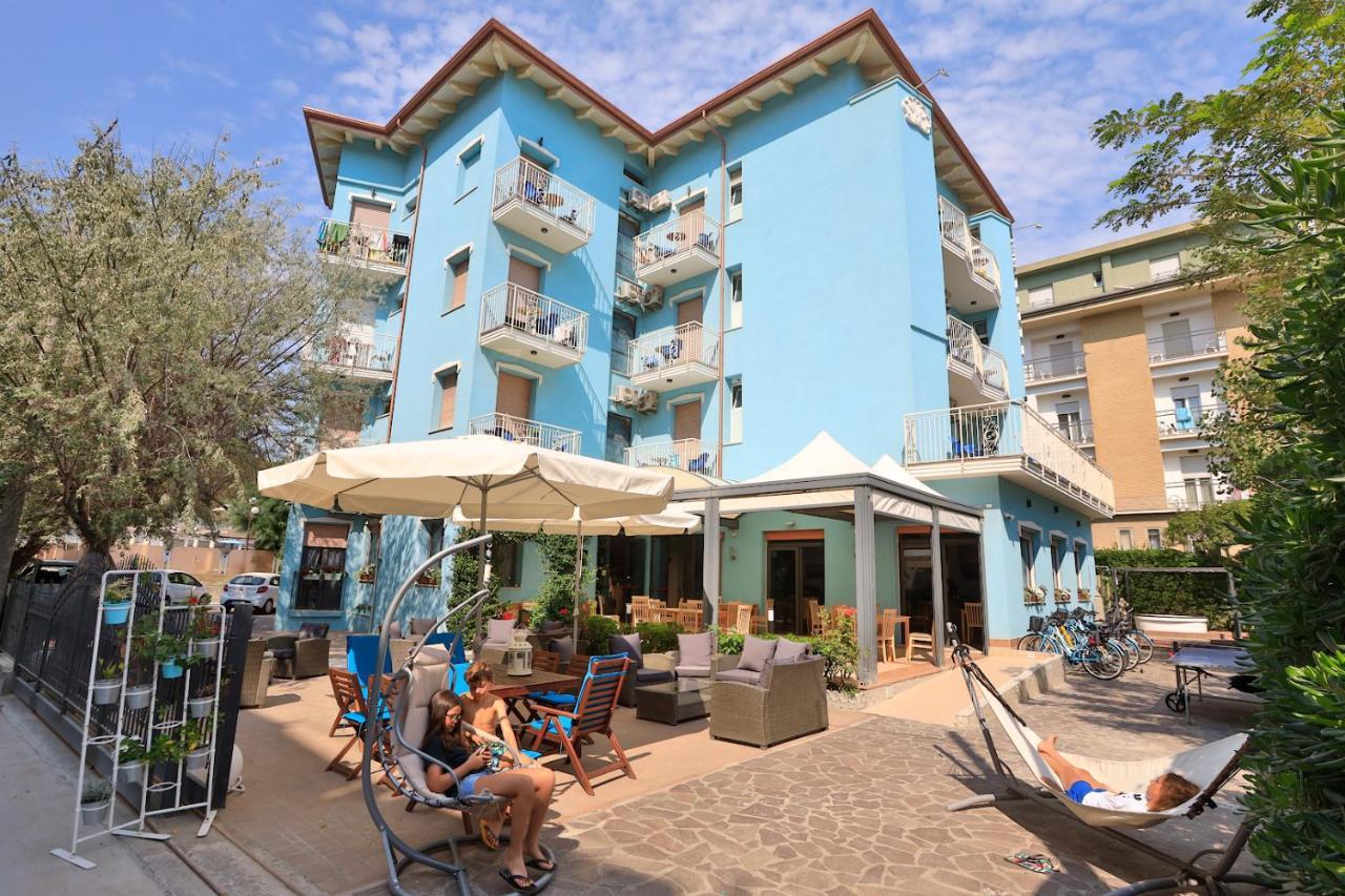 Art Hotel La Perla Bellaria-Igea Marina Eksteriør billede