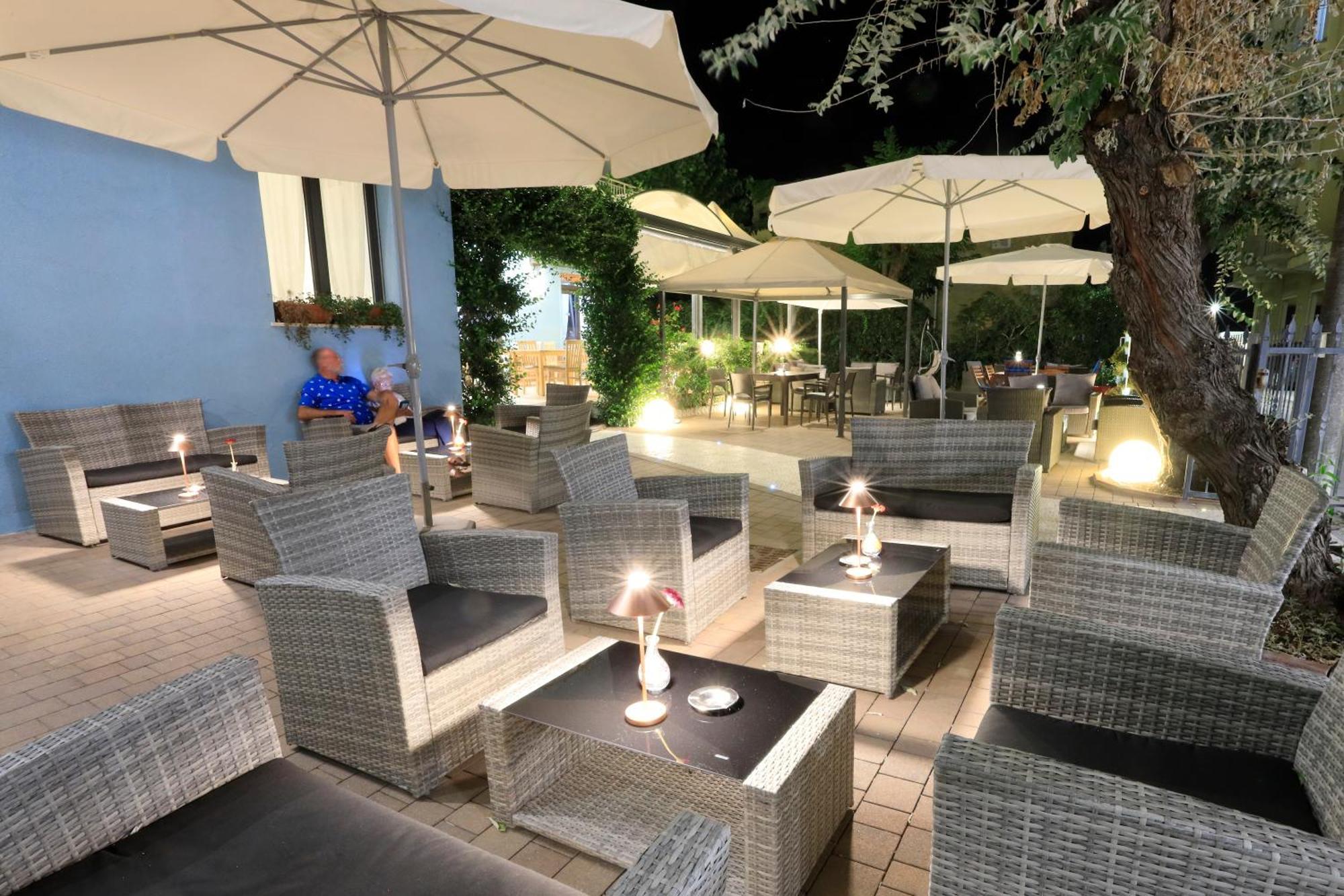 Art Hotel La Perla Bellaria-Igea Marina Eksteriør billede